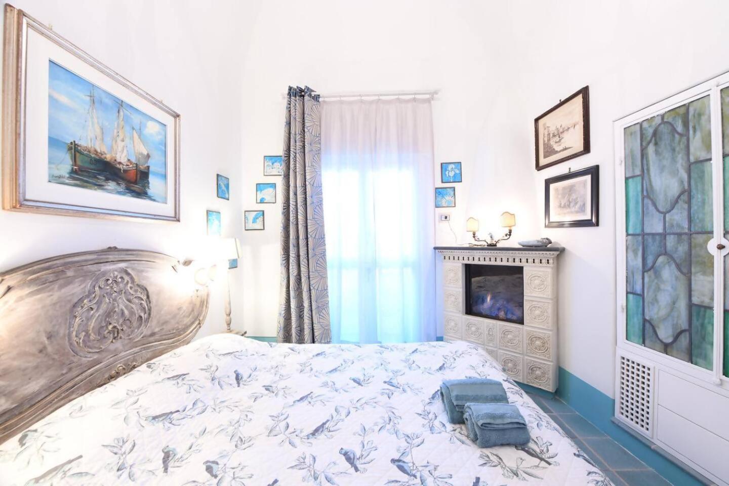 Perla Nel Blu Villa Affacciata Sul Mare Конка-дей-Марині Екстер'єр фото