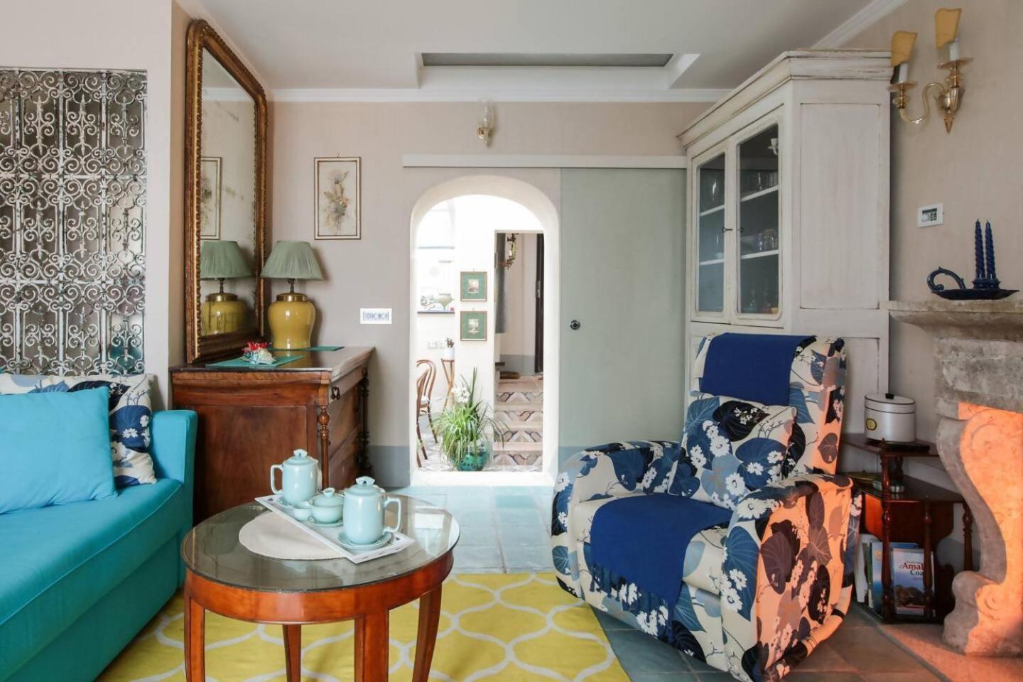 Perla Nel Blu Villa Affacciata Sul Mare Конка-дей-Марині Екстер'єр фото