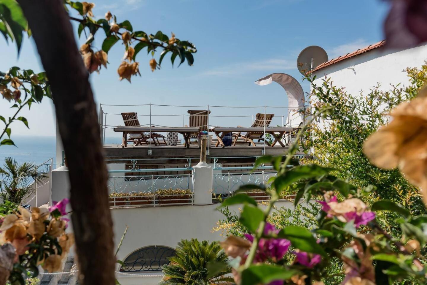 Perla Nel Blu Villa Affacciata Sul Mare Конка-дей-Марині Екстер'єр фото