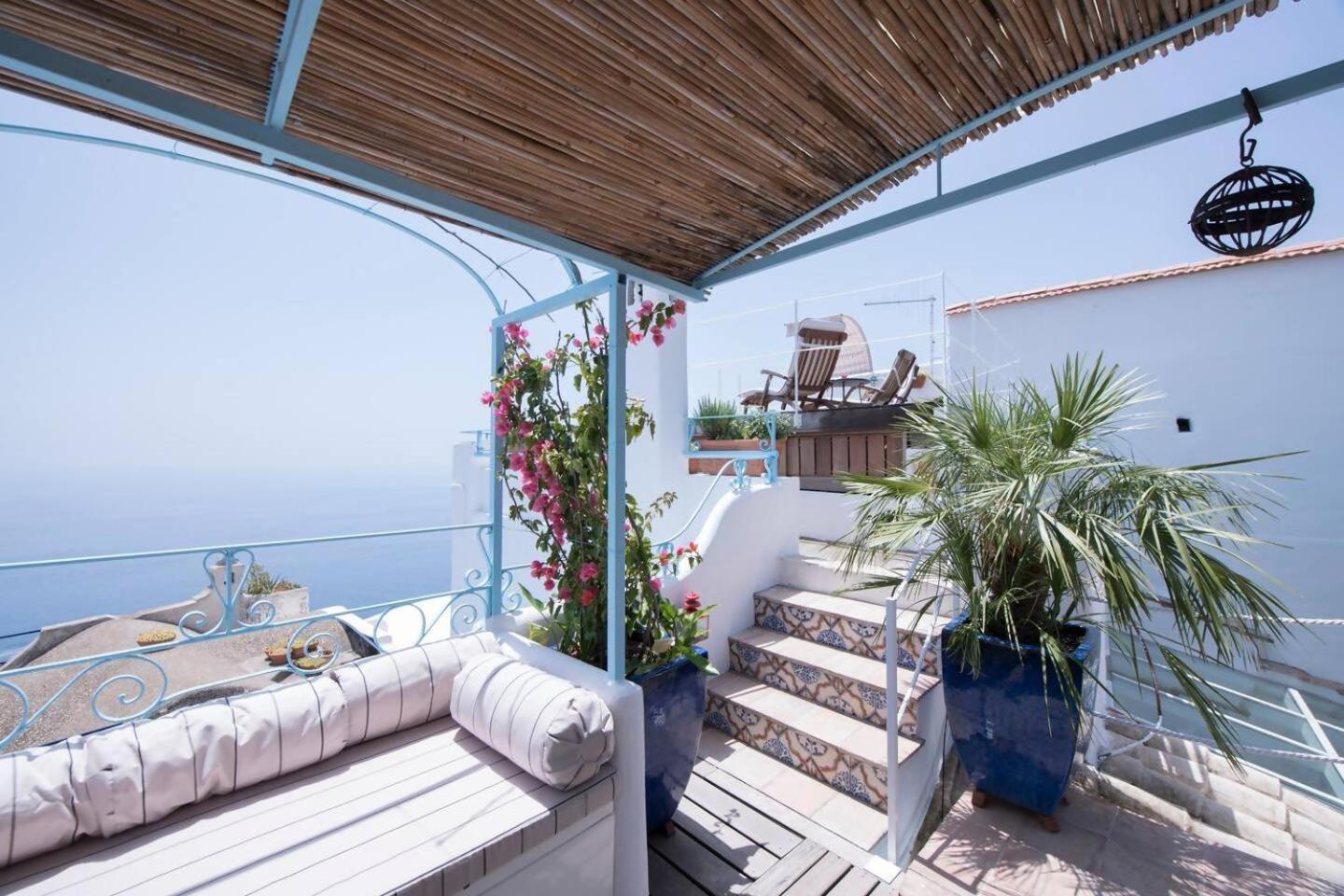Perla Nel Blu Villa Affacciata Sul Mare Конка-дей-Марині Екстер'єр фото